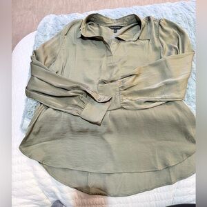 Banana Republic Light Olive Green Women's Blouse Size Large